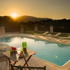 Villa Superb With Private Pool Peaceful Location, Sami (Kefalonia)